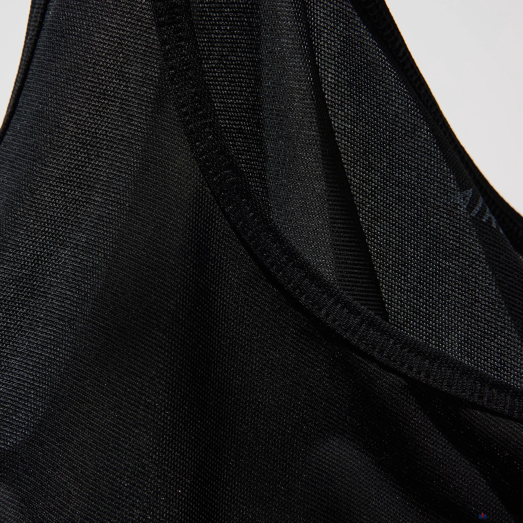 Майка детская Uniqlo AIRism Micro Mesh