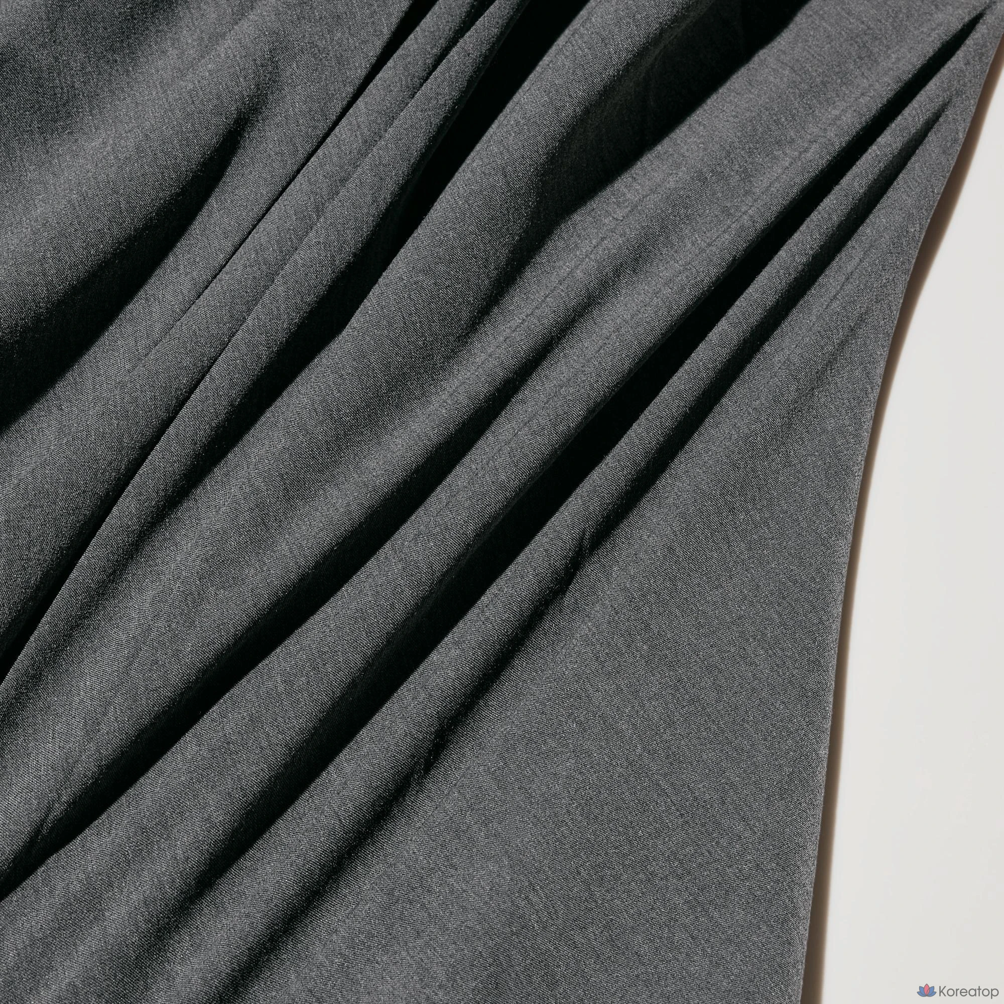 Юбка Uniqlo Wide Pleated Midi Skirt, длина 69-73 см
