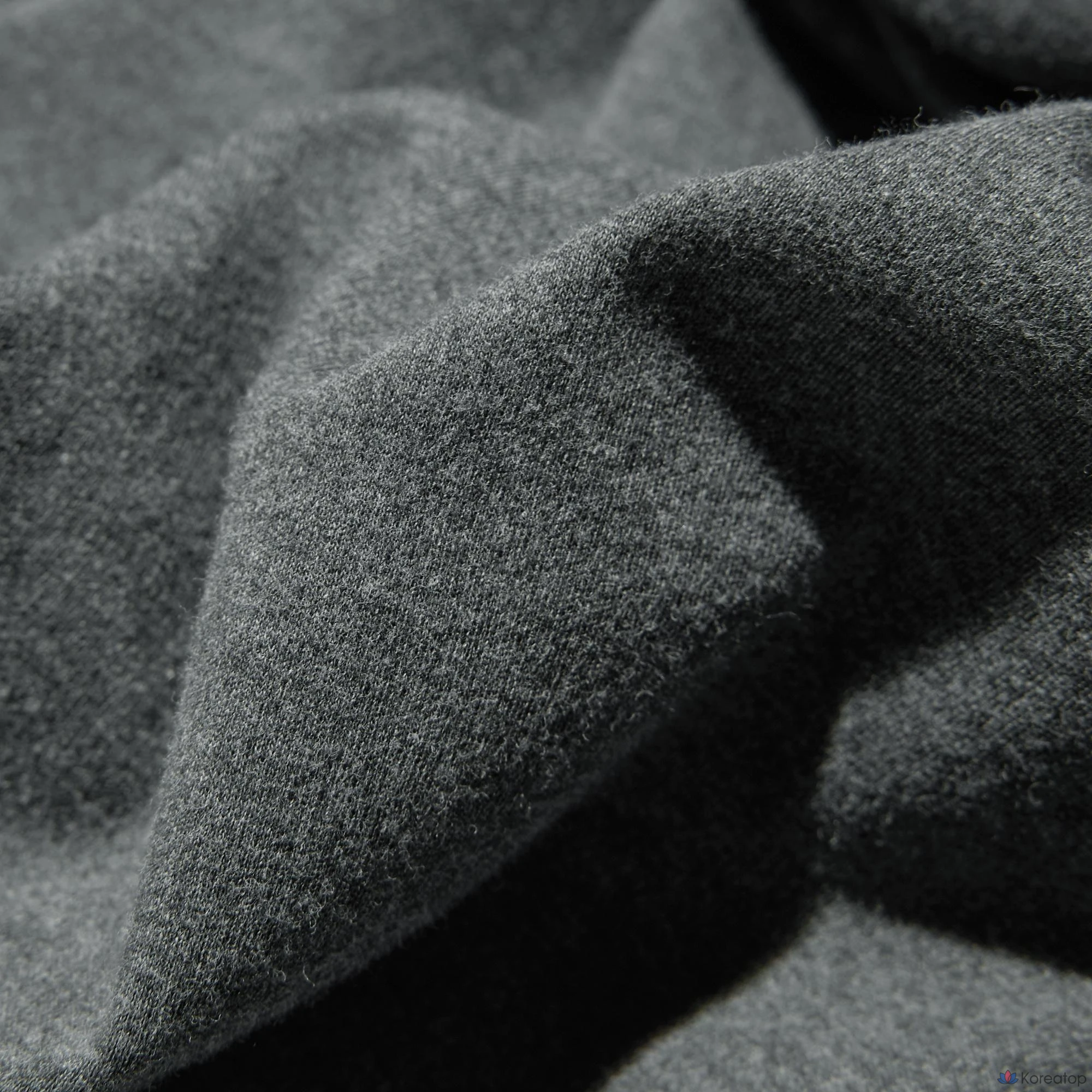 Футболка с длинным рукавом Uniqlo Soft Brushed Turtleneck T