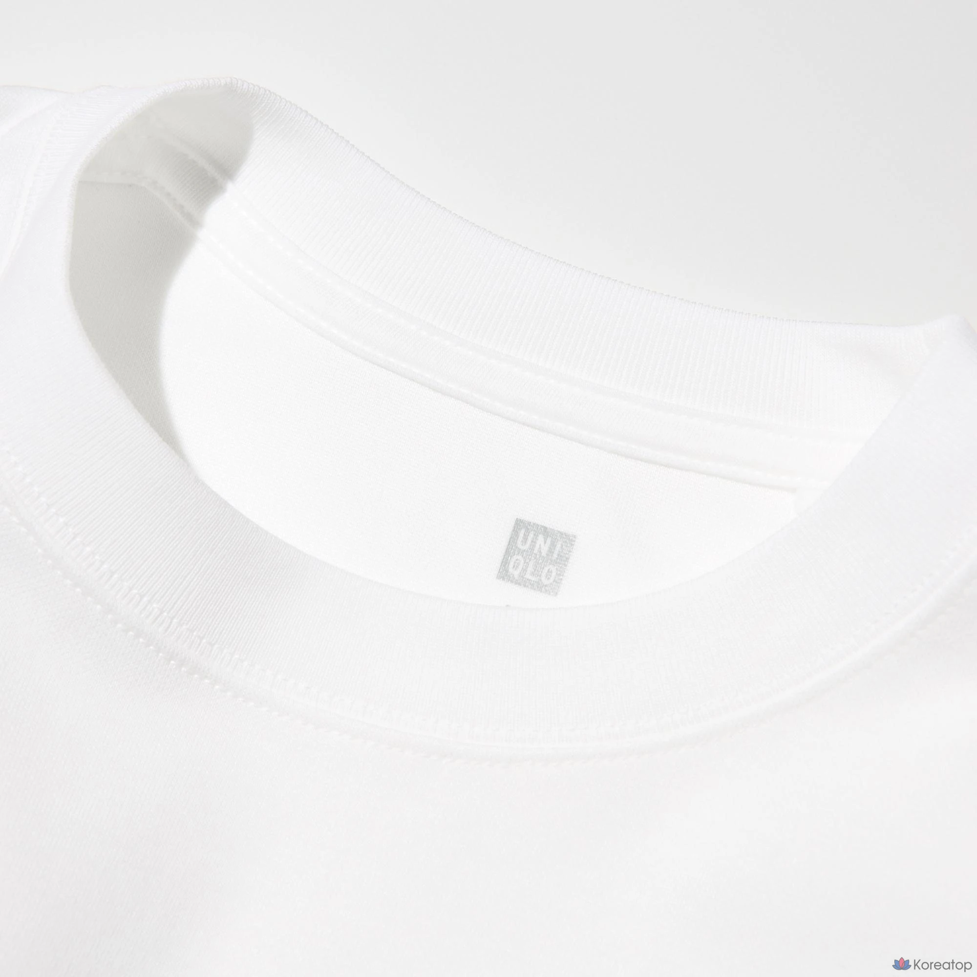 Футболка детская Uniqlo AIRism Cotton Graphic Crew Neck T