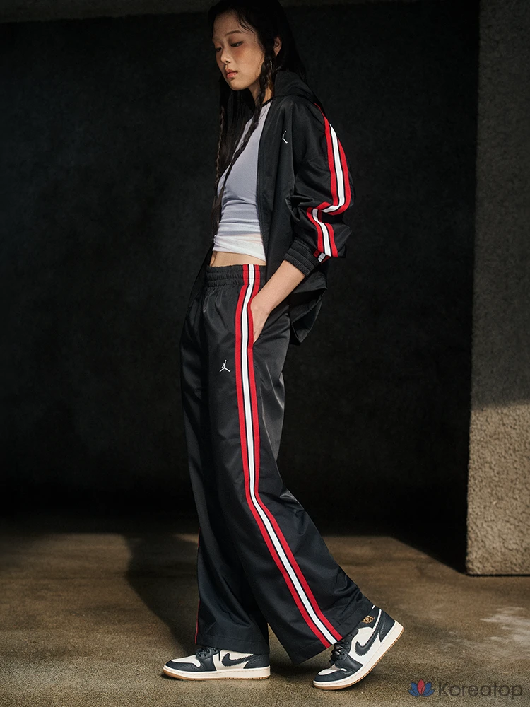 Куртка женская Jordan Brooklyn Track Jacket