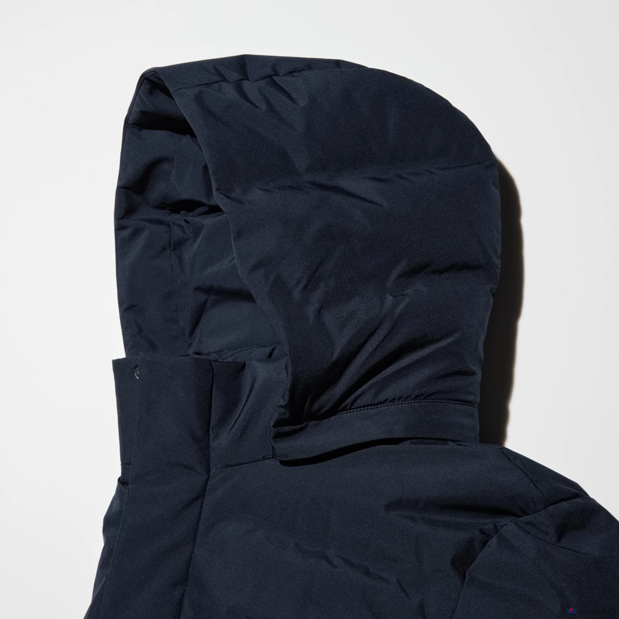 Пуховик Uniqlo Seamless Down Coat