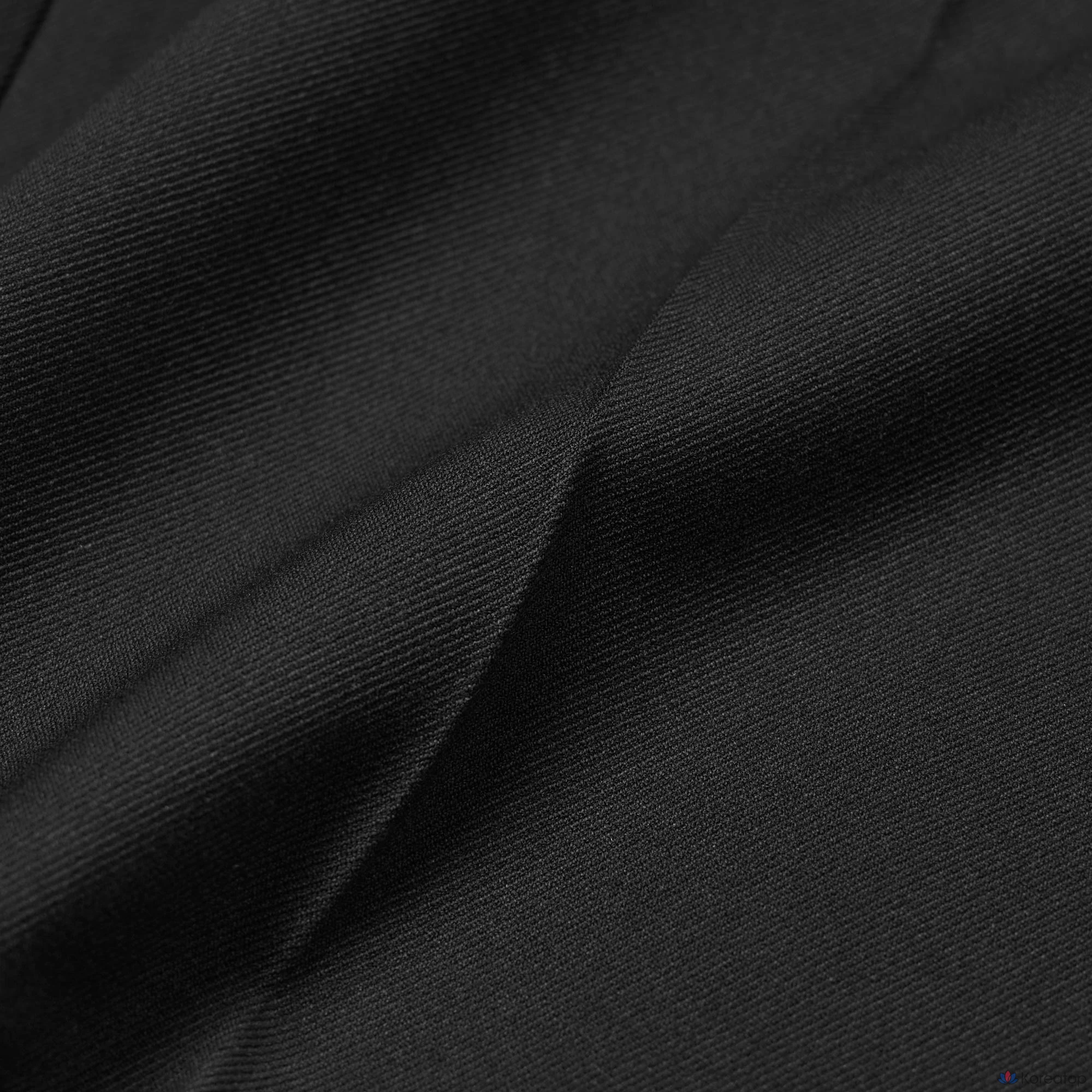 Брюки Uniqlo Tuck Tapered Pants